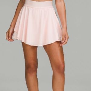 Lululemon Court Rival HR Skirt Long in Milkshake. Brand New never worn
